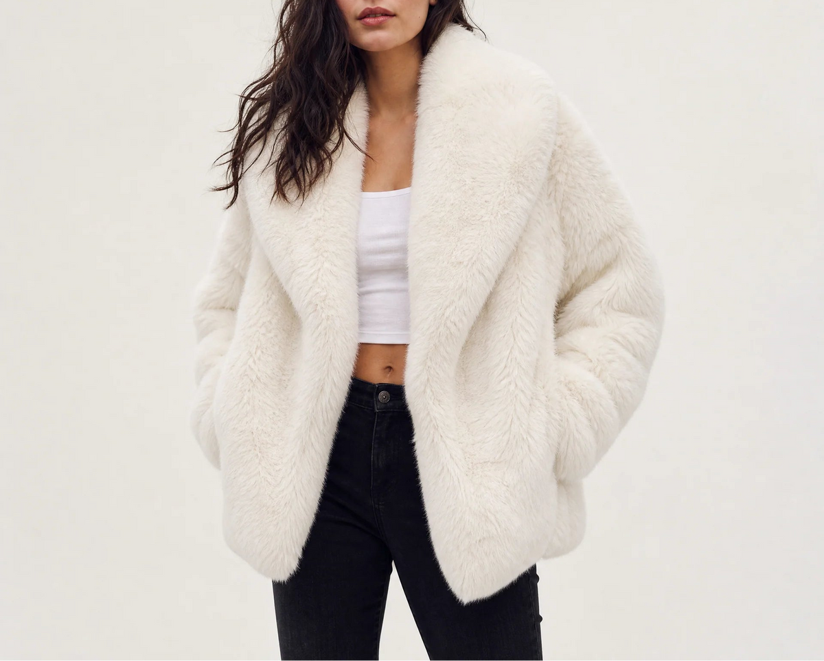 Evania | Women's Faux Fur Coat