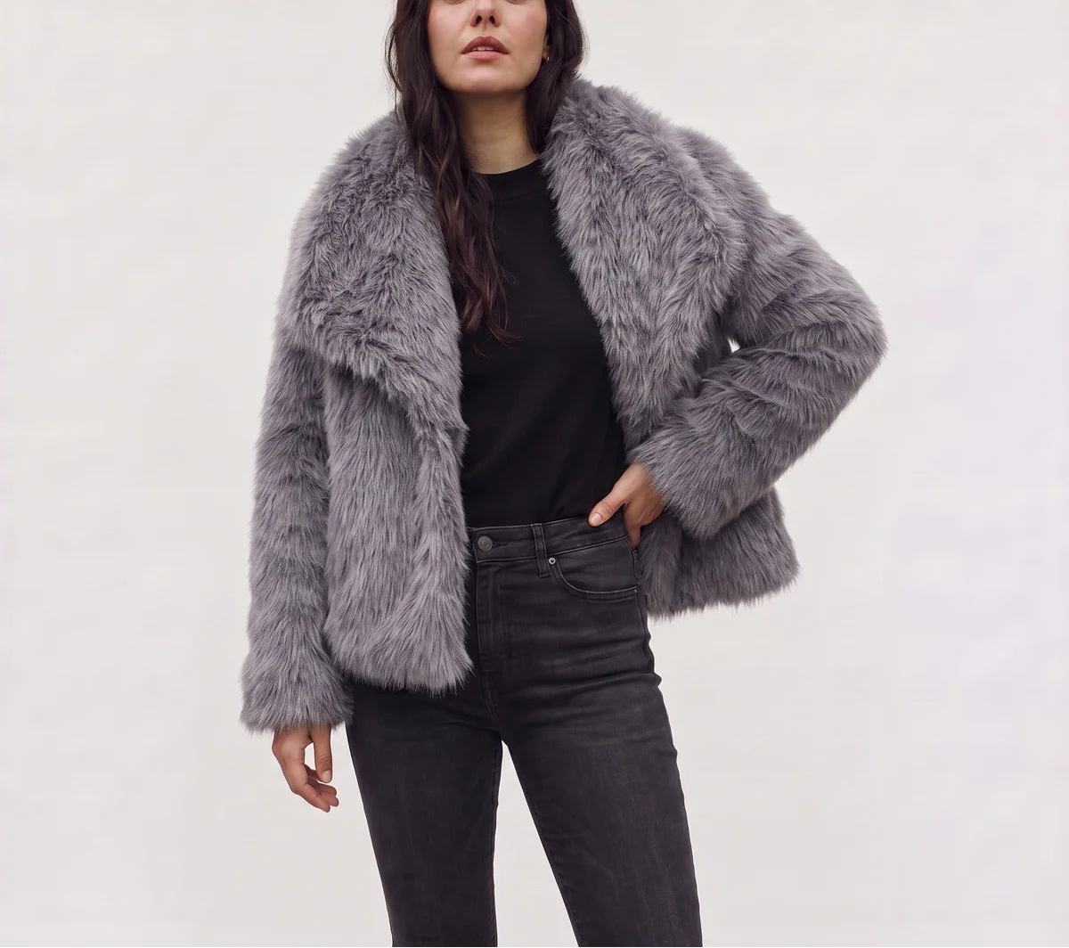 Evelisse | Women's Faux Fur Coat with Oversized Collar