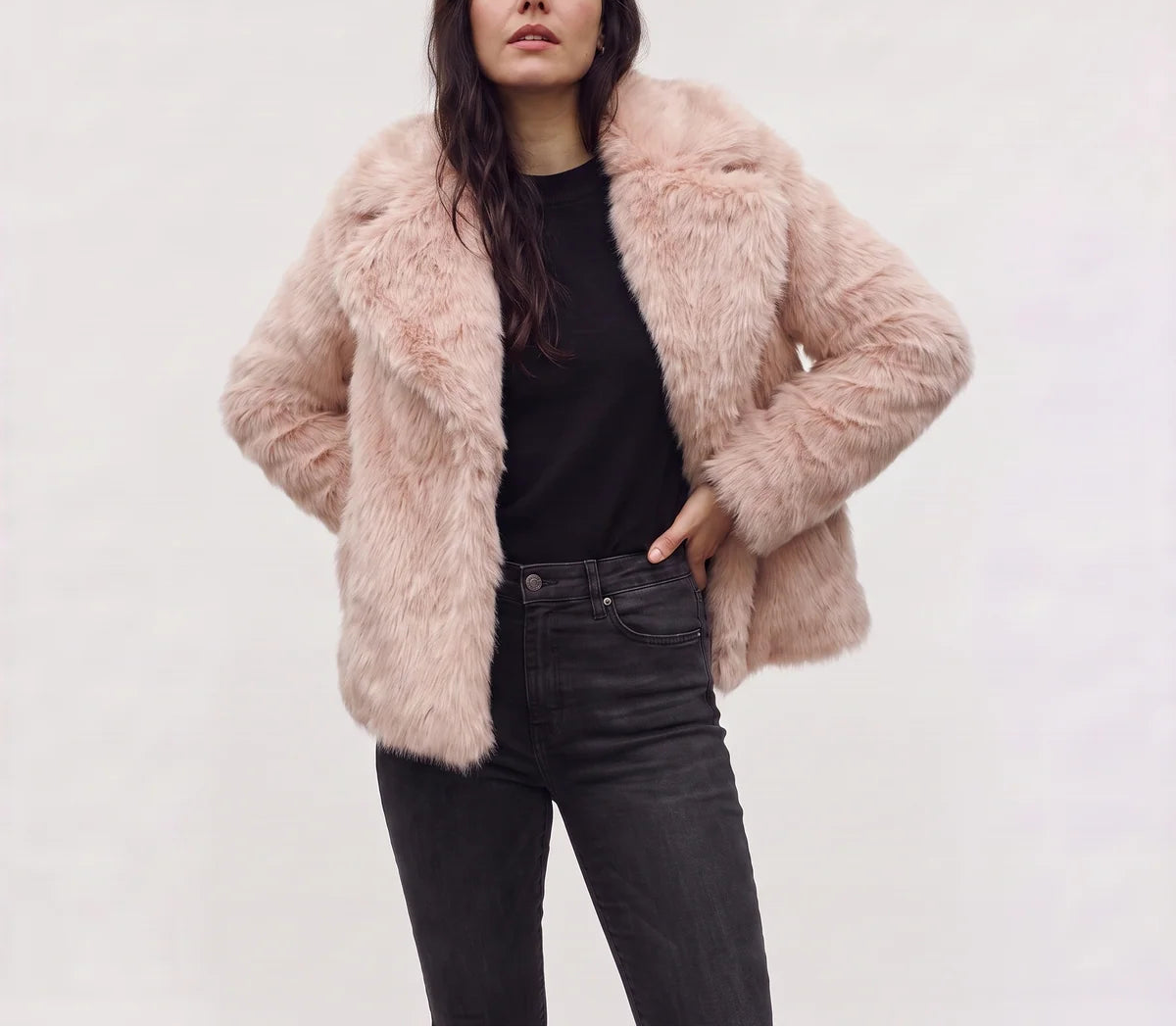 Evelisse | Women's Faux Fur Coat with Oversized Collar