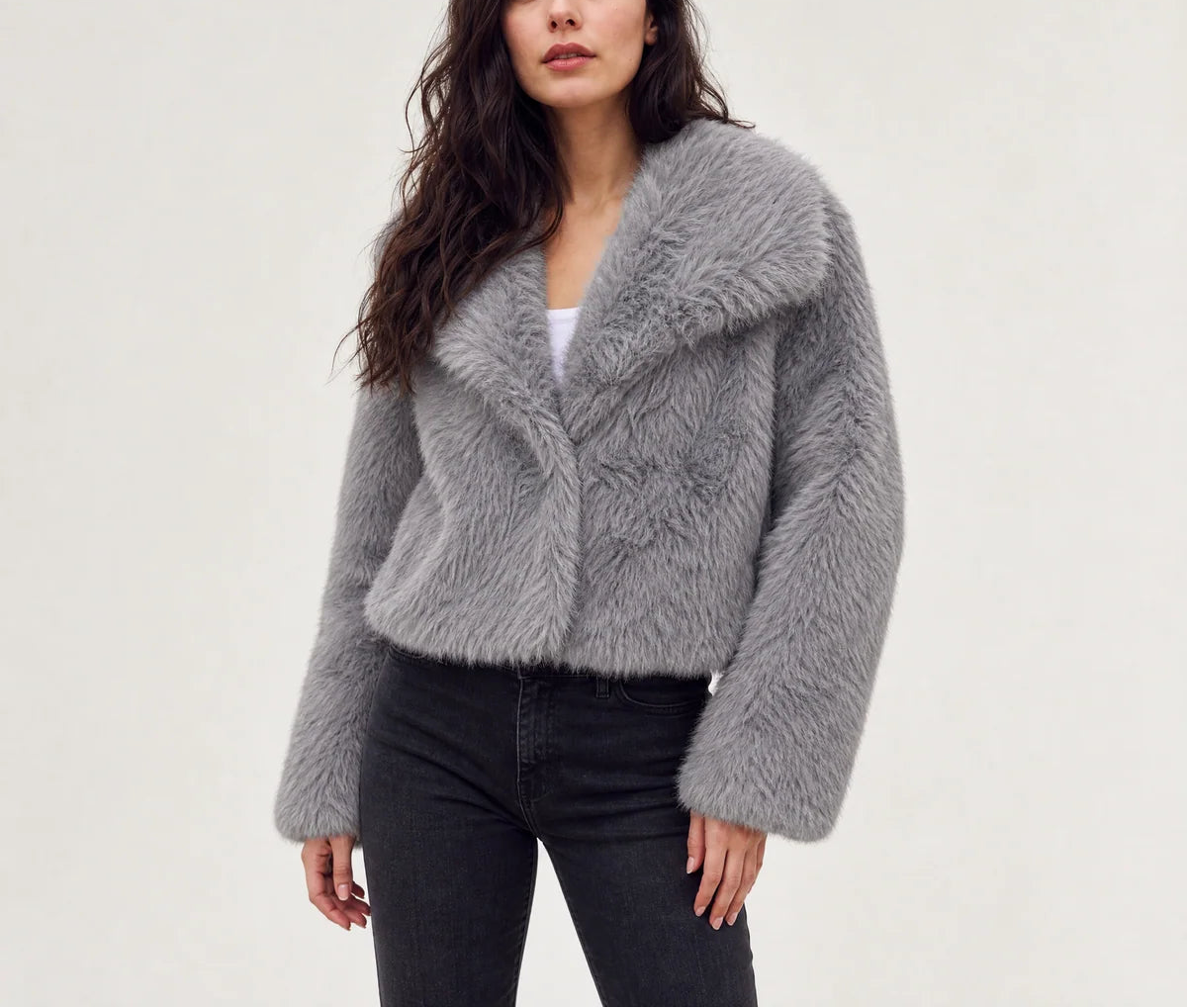 Maevine | Women's Faux Fur Coat with Wide Collar